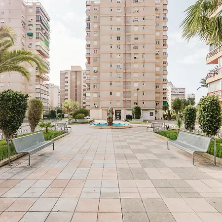 Piscina, Terraza, Espaciosa Y Buena Energia *